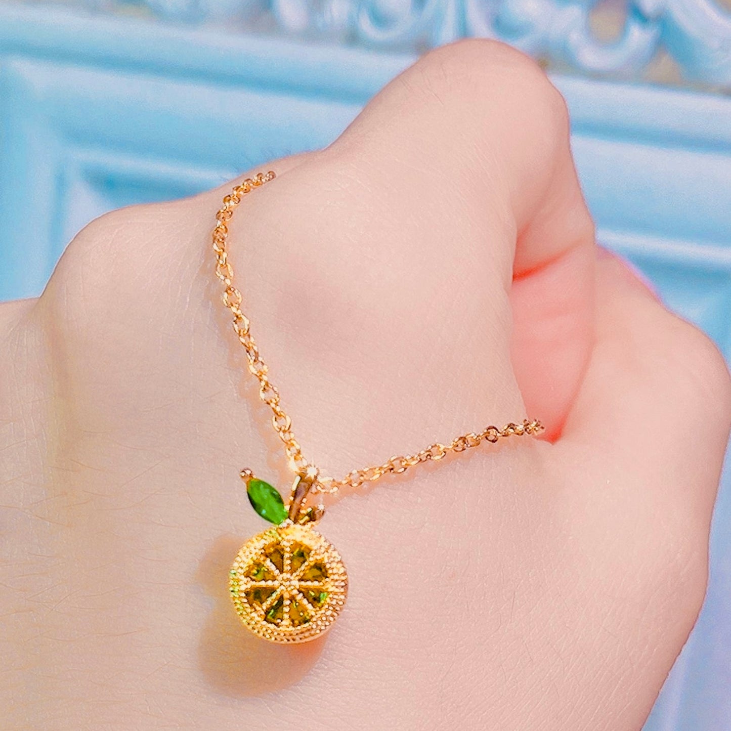 Lemon-shaped green titanium steel simple clavicle necklace💚